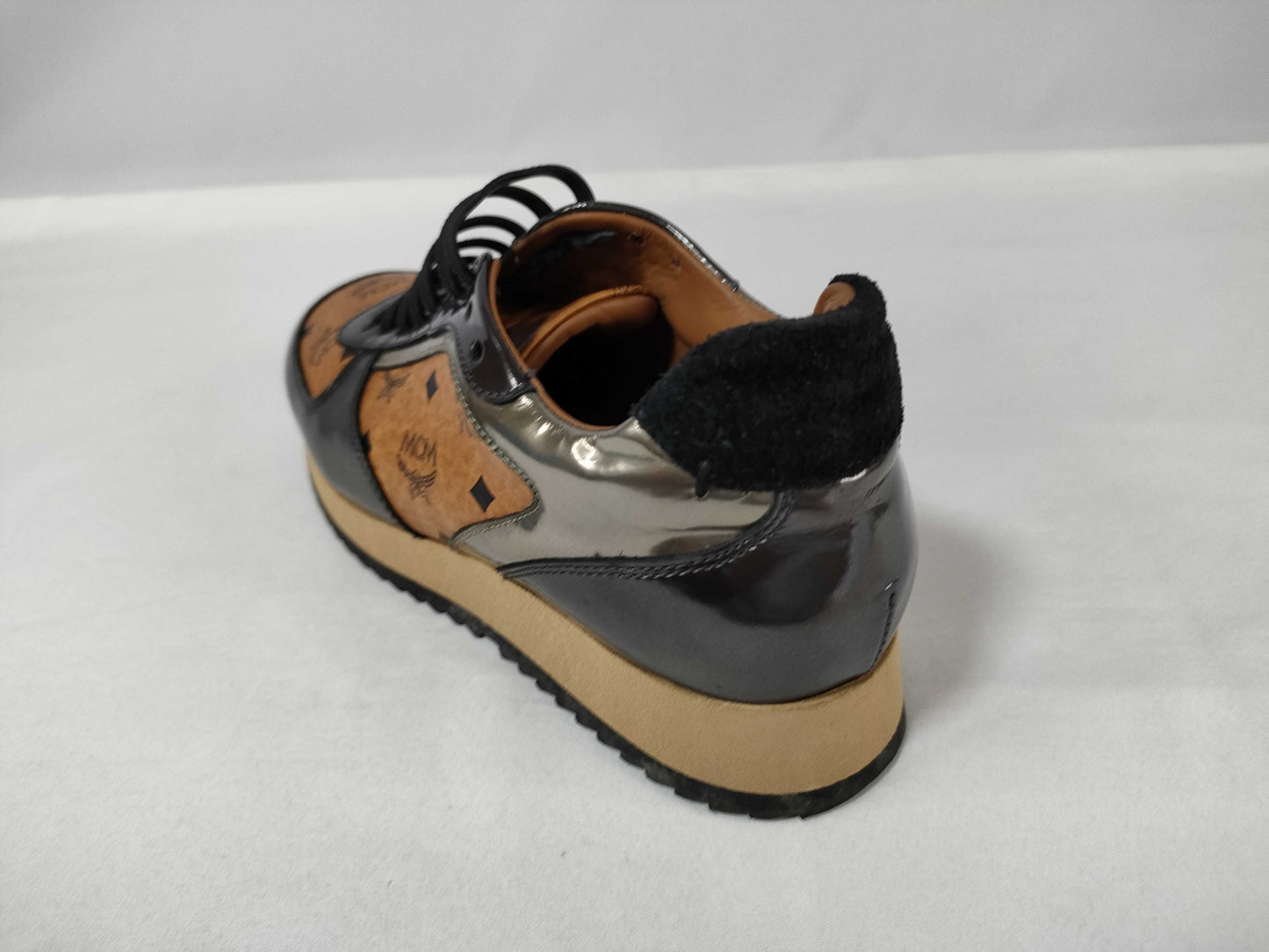 MCM Terrain Low-Top Sneakers in Cognac Visetos Monogram Sz 36