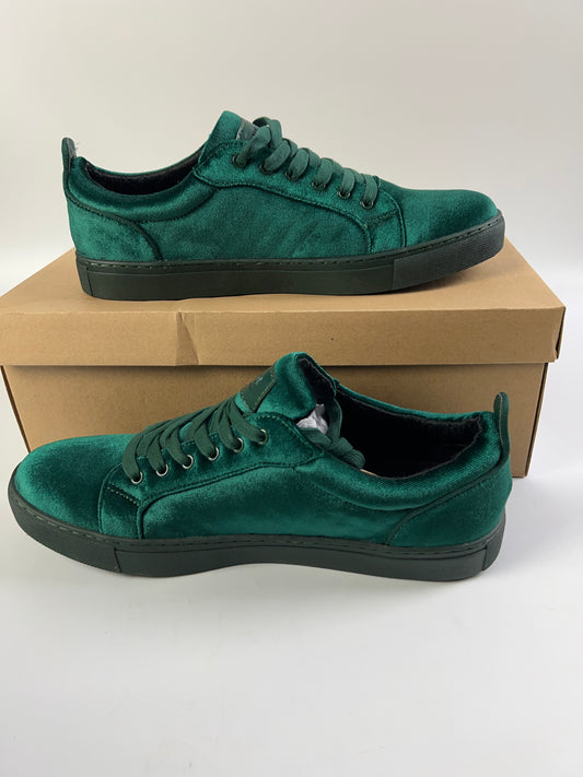 Steve Madden Yazi Casual Sneakers Mens 10 Emerald Green Velvet Shoes NWB
