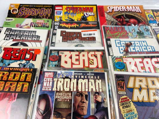21 Comic Books mixed lot Marvel & DC