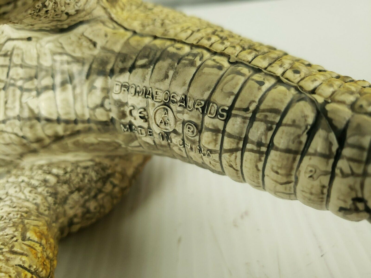 Dinosaur Dromaeosaurids Dromaesaurus 10in Figure 1980s