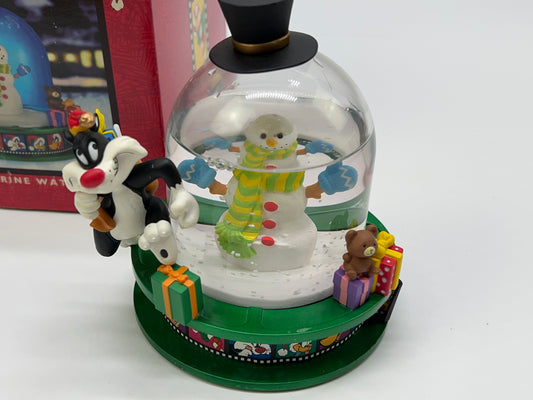 Looney Tunes Figurine Waterfall Sylvester 6in