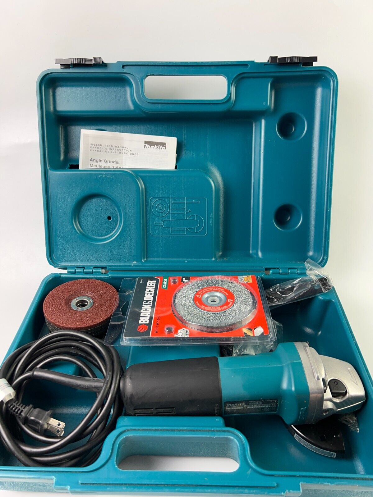 Makita 9553NBKX 4" Angle Grinder w Hard Case & Extras