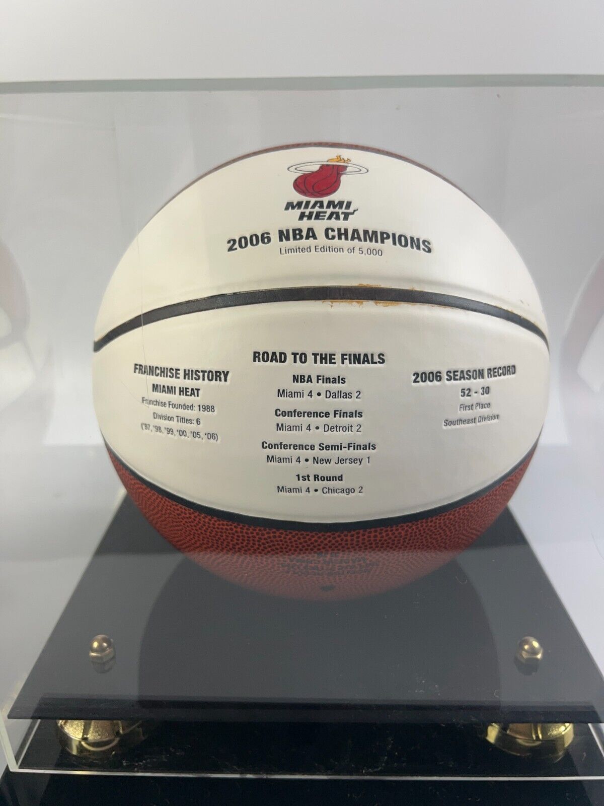 Miami Heat 2006 NBA Championship  Basketball / Limited / 1 of 5,000