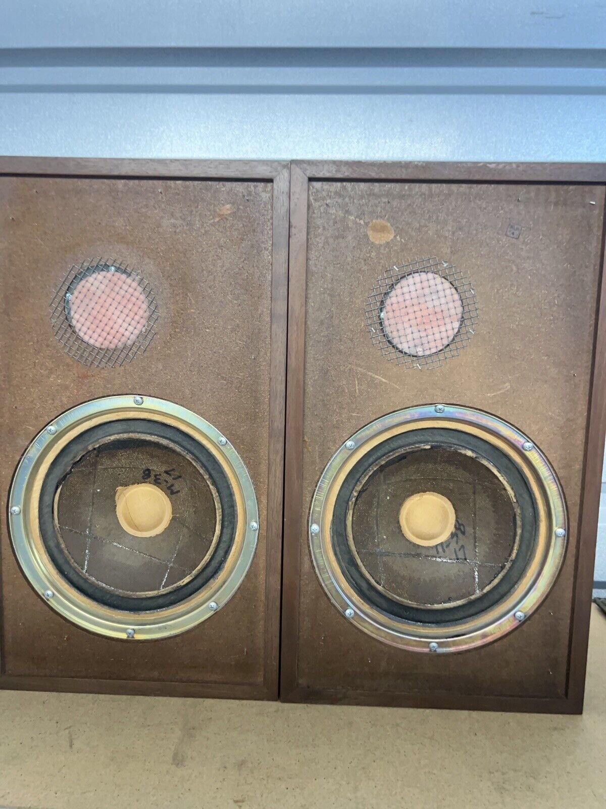 Vintage Pair of KLH Model Thirty Eight 38 Speakers