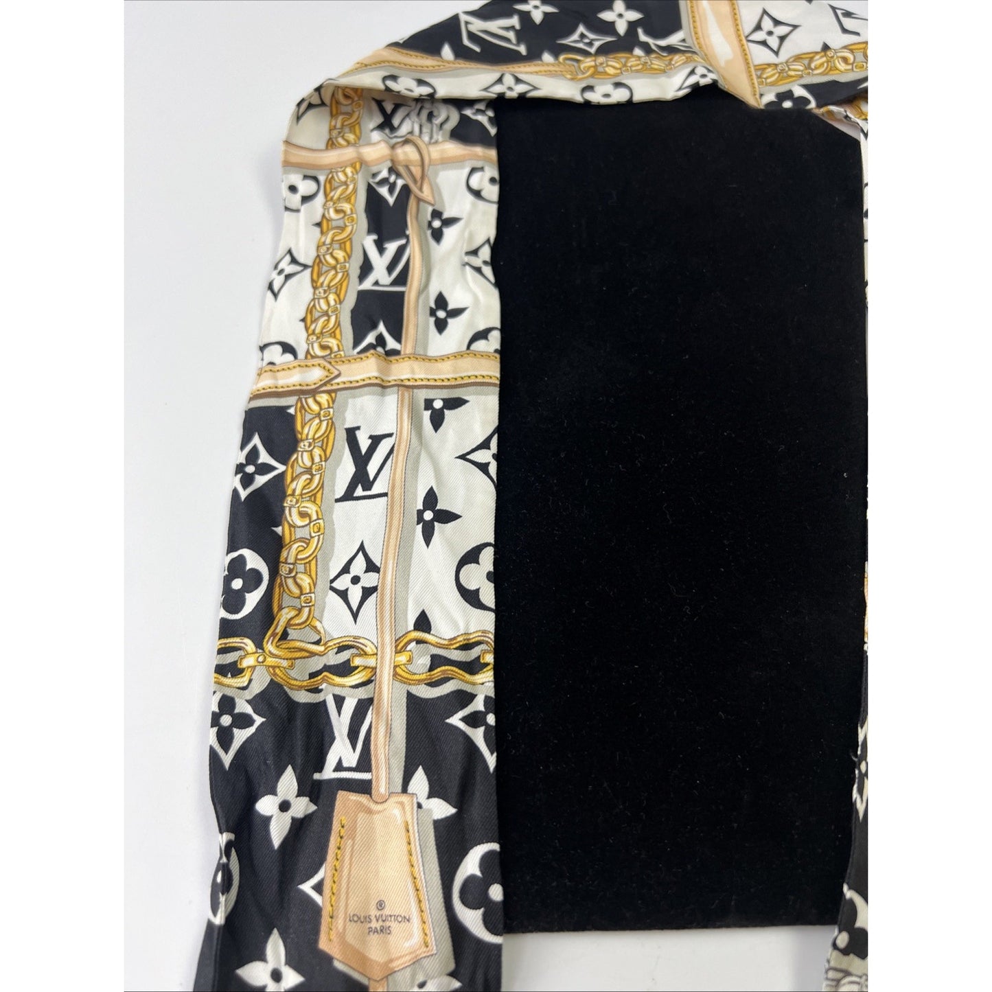 Louis Vuitton Bando Monogram LV Logo Ribbon Scarf