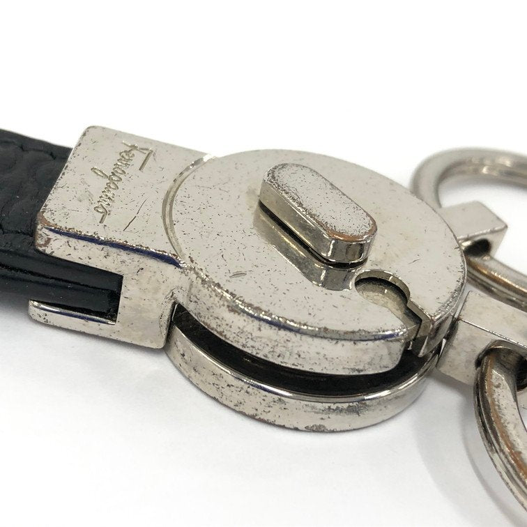 Salvatore Ferragamo Leather Key Ring IY66A513
