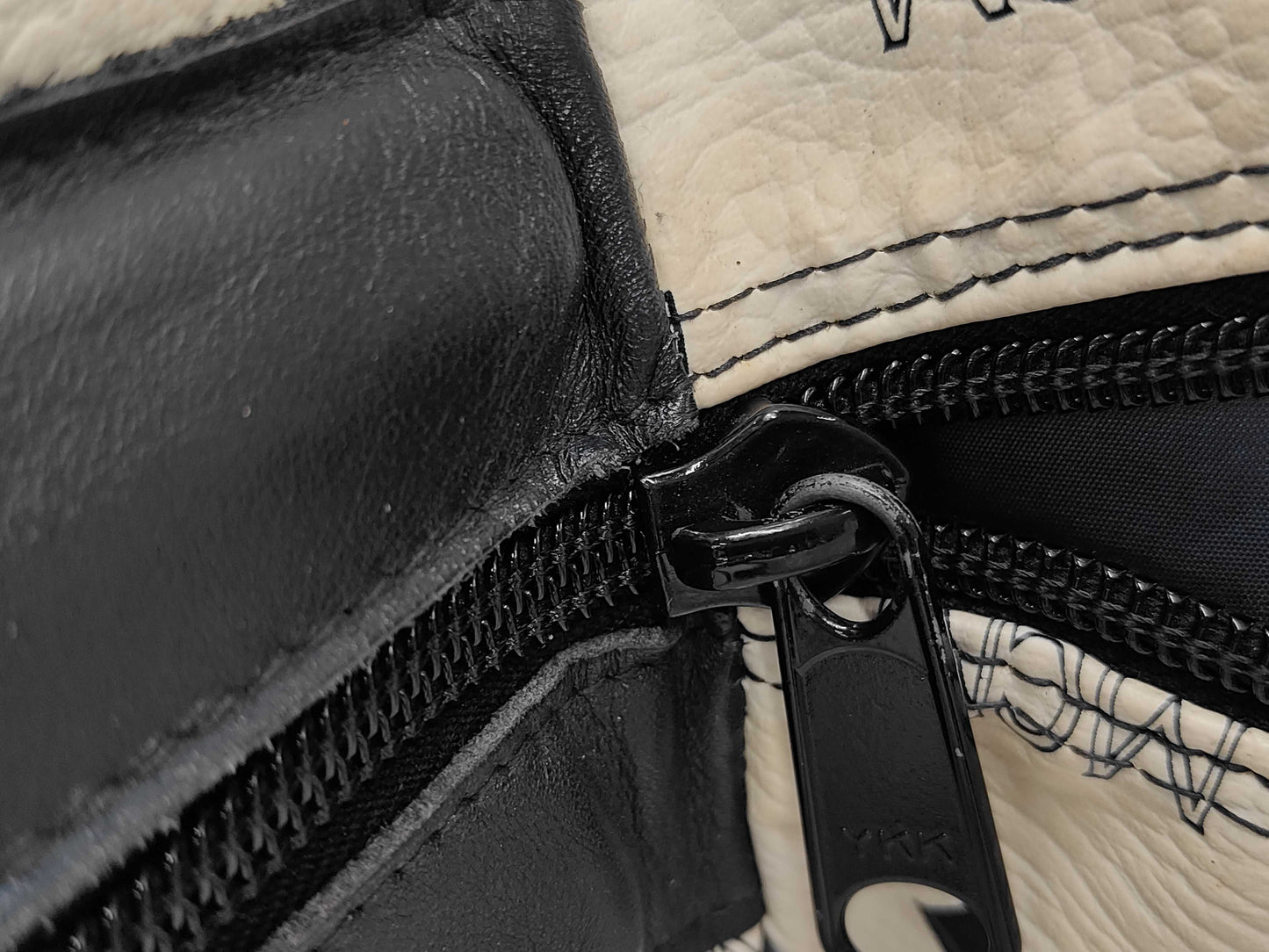 MCM Munchen White/Blue Canvas Leather Large Duffle Weekender Travel Bag