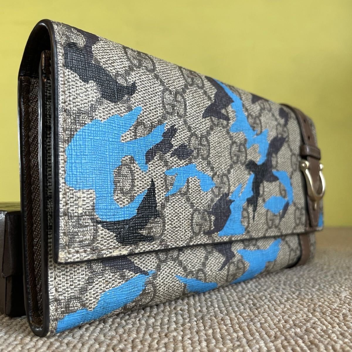 Gucci GG Supreme Camouflage Horsebit Long Wallet – Blue & Beige
