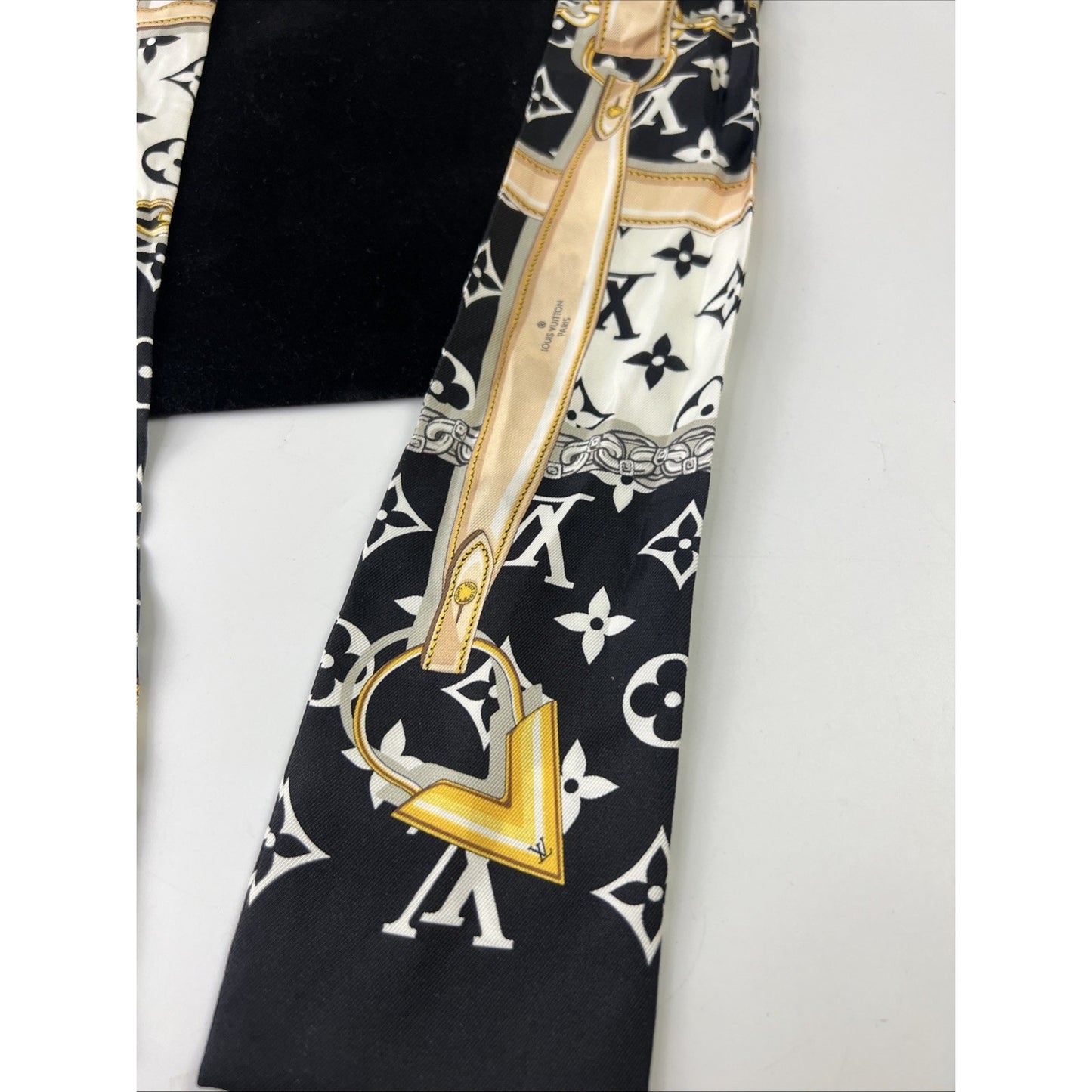 Louis Vuitton Bando Monogram LV Logo Ribbon Scarf