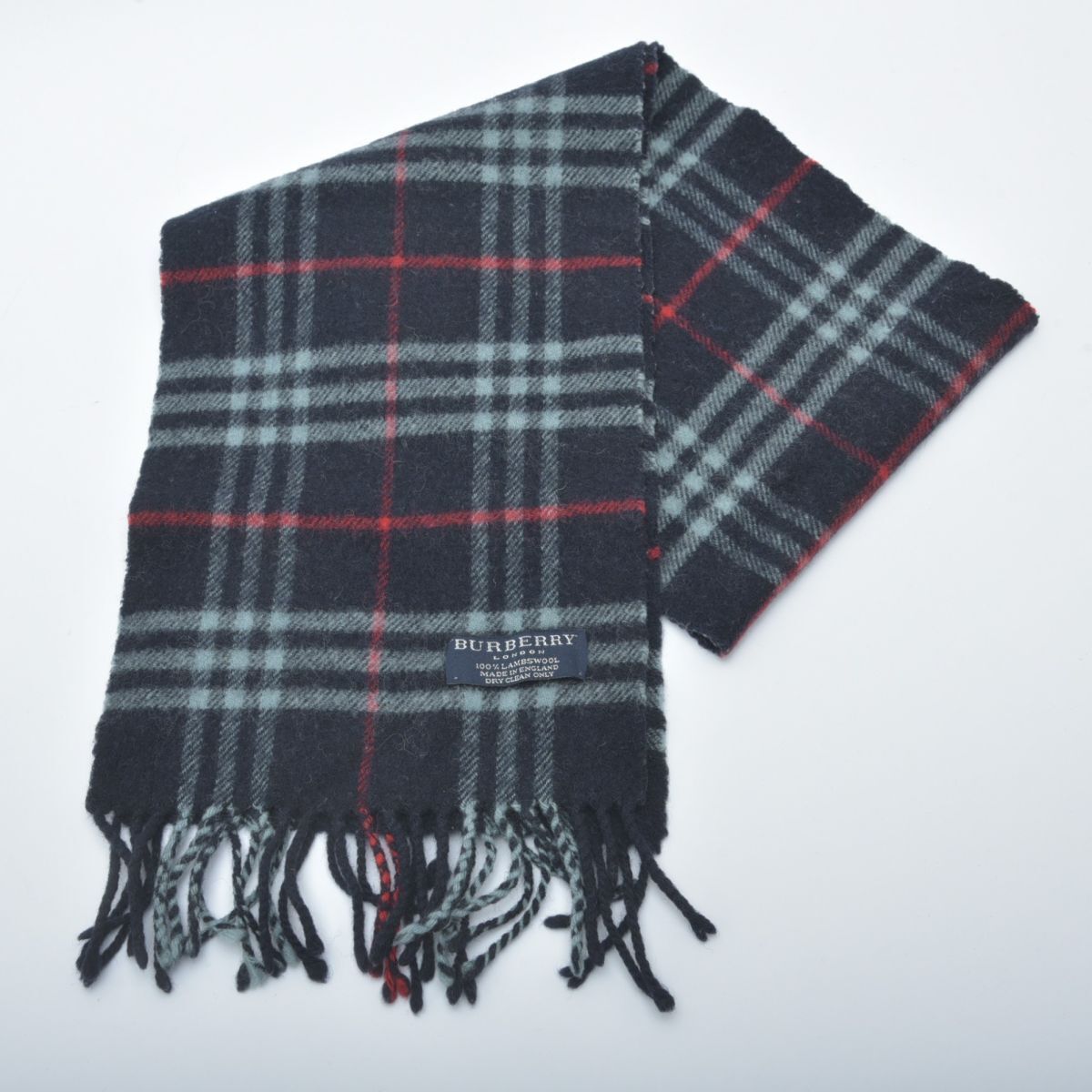 BURBERRY scarf/stole in Nova check, 100% lambswool, navy blue & Red