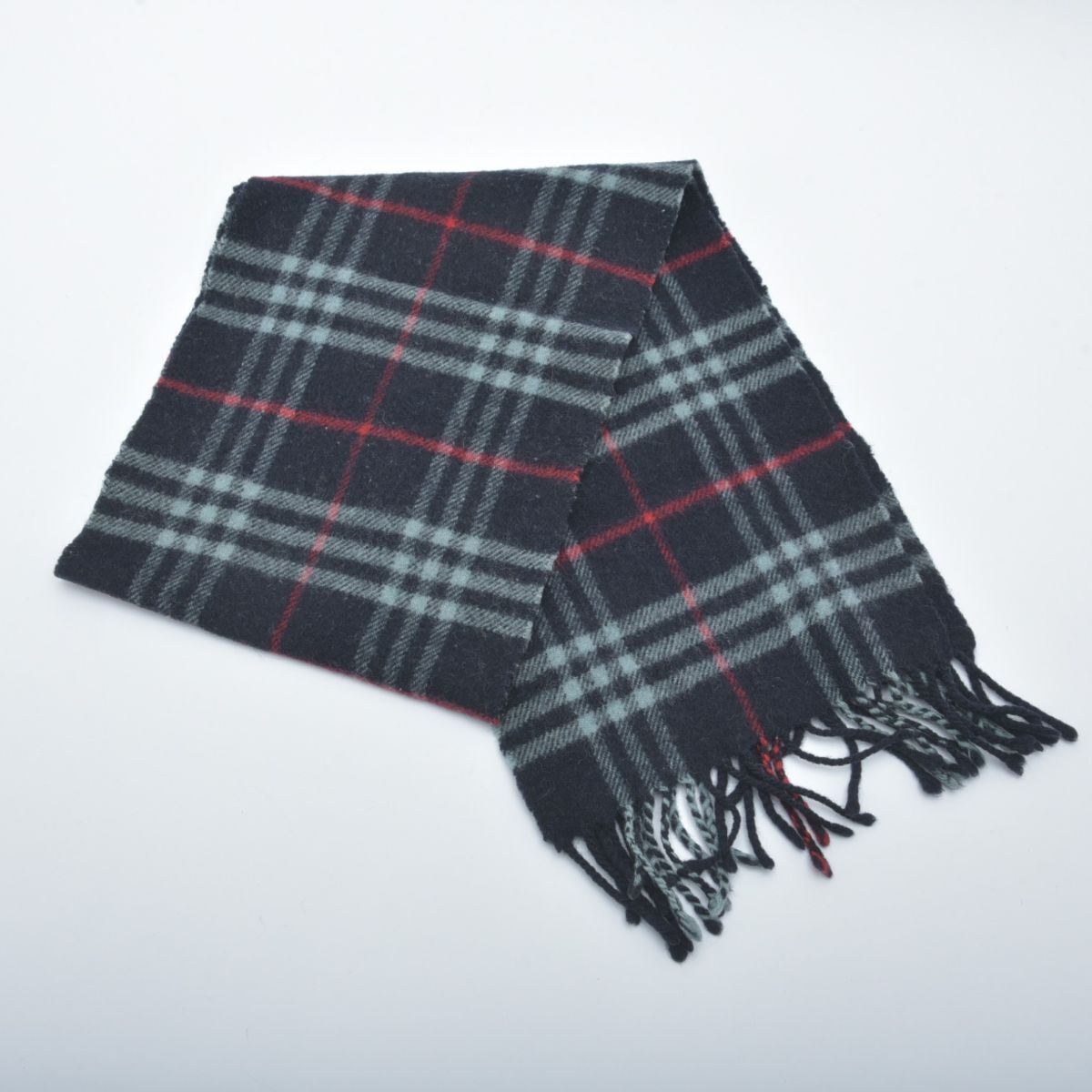 BURBERRY scarf/stole in Nova check, 100% lambswool, navy blue & Red