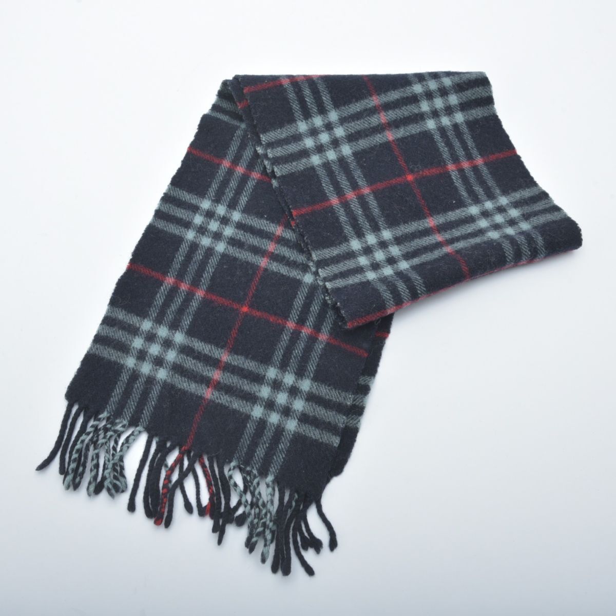 BURBERRY scarf/stole in Nova check, 100% lambswool, navy blue & Red