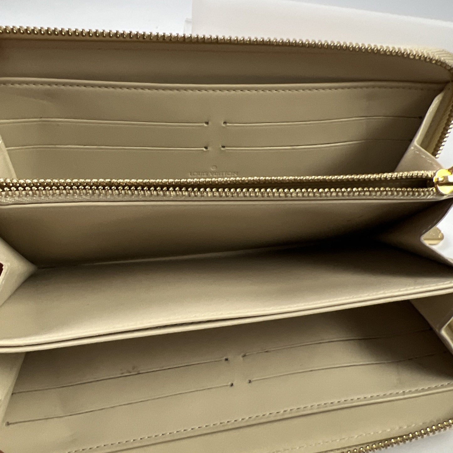 LOUIS VUITTON M91476 Vernis Leopard Zippy Wallet Zip Around Long Wallet Pink