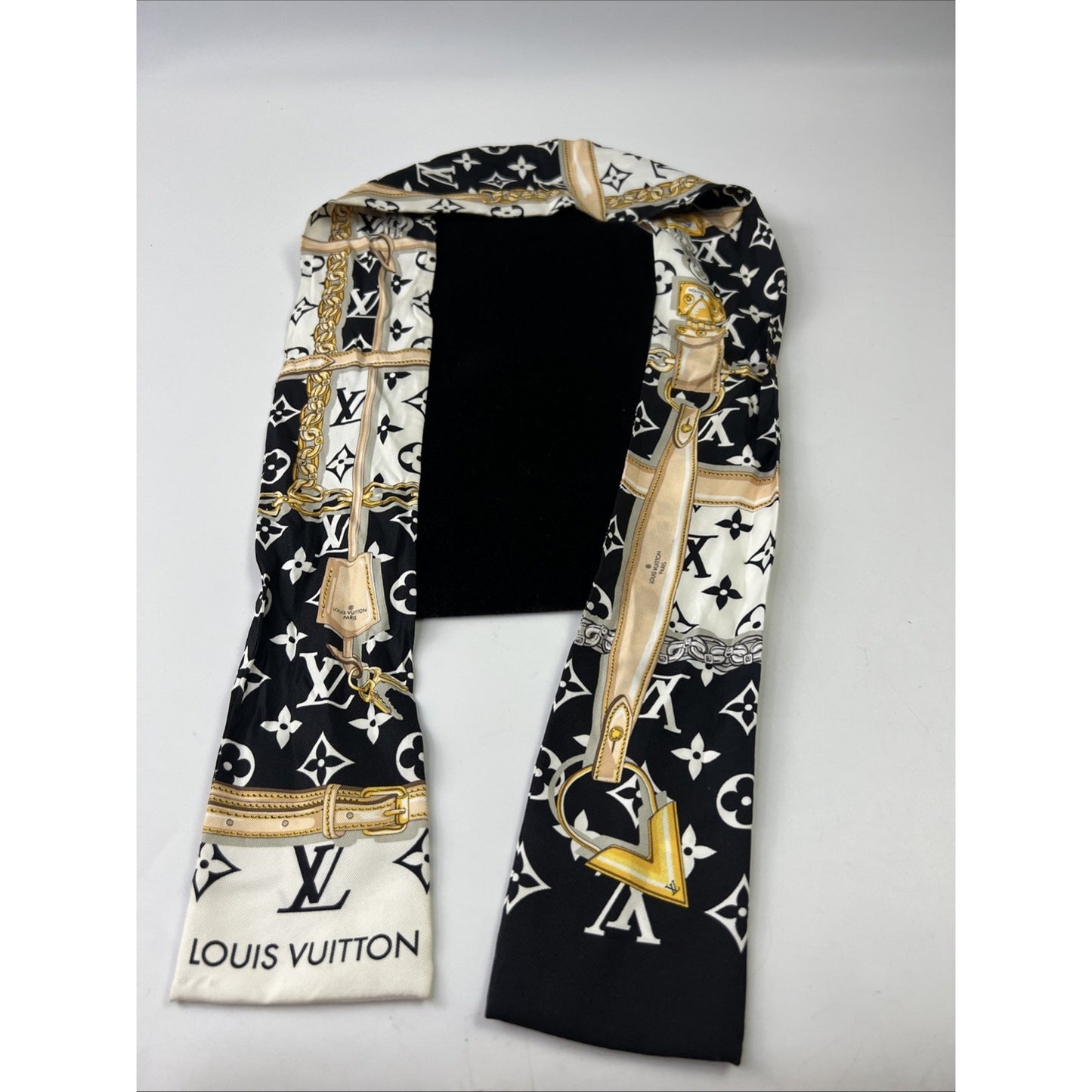 Louis Vuitton Bando Monogram LV Logo Ribbon Scarf