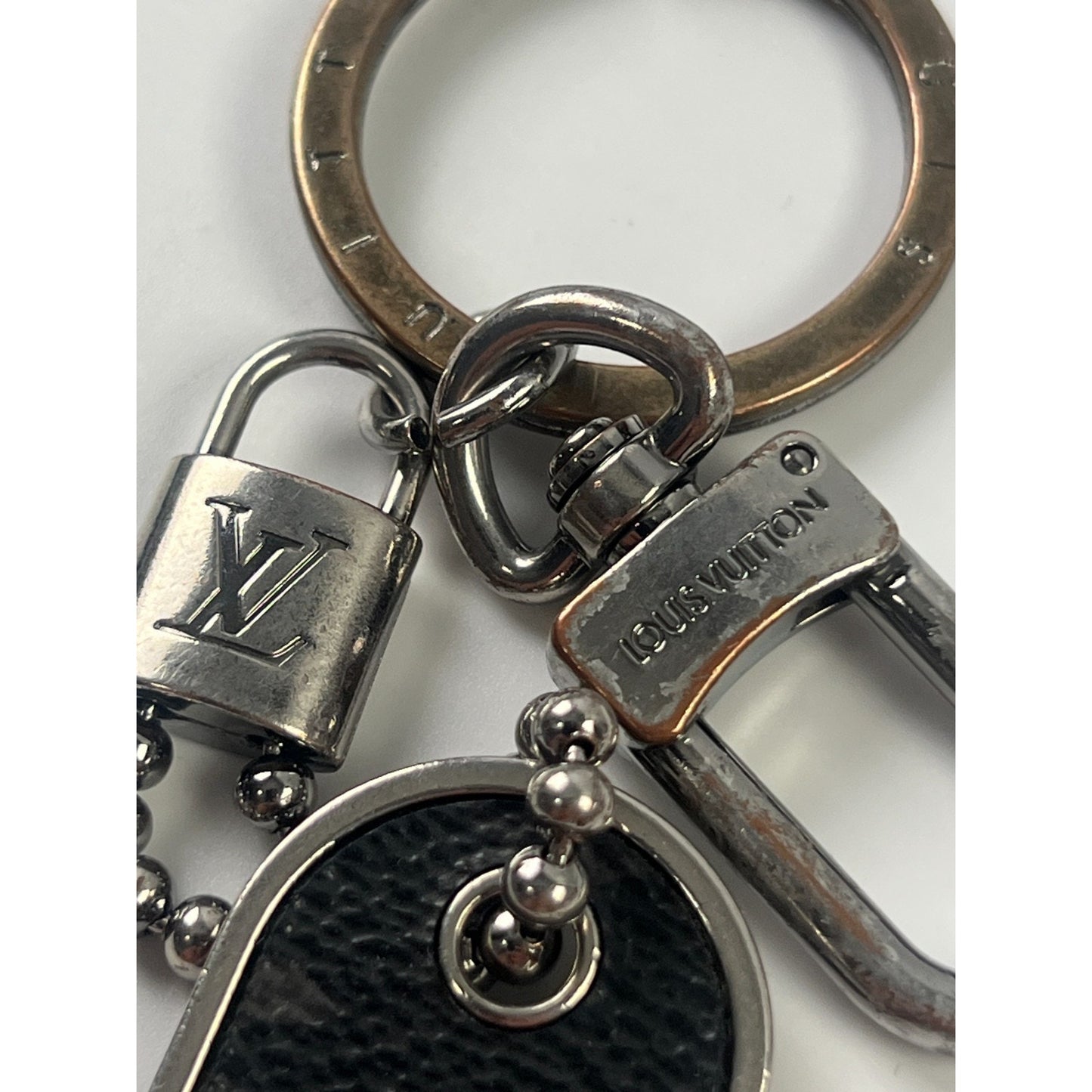 Louis Vuitton Authentic Key Ring/Charm Porte Cle Tab Monogram Eclipse M63618