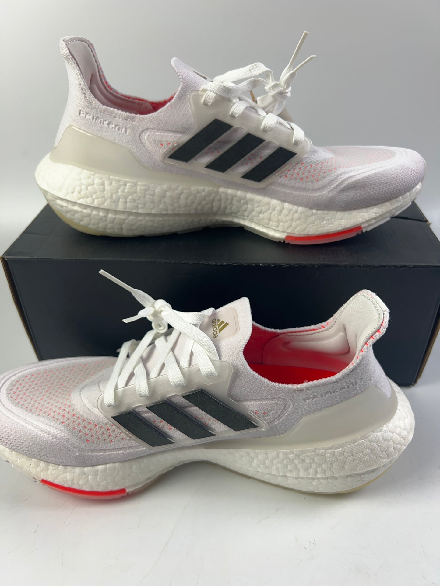 Adidas Women's ULTRABOOST 21 W Running shoes S23840 US Sz 10 New with box