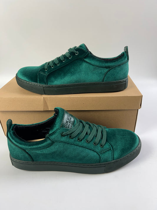 Steve Madden Yazi Casual Sneakers Mens 10 Emerald Green Velvet Shoes NWB