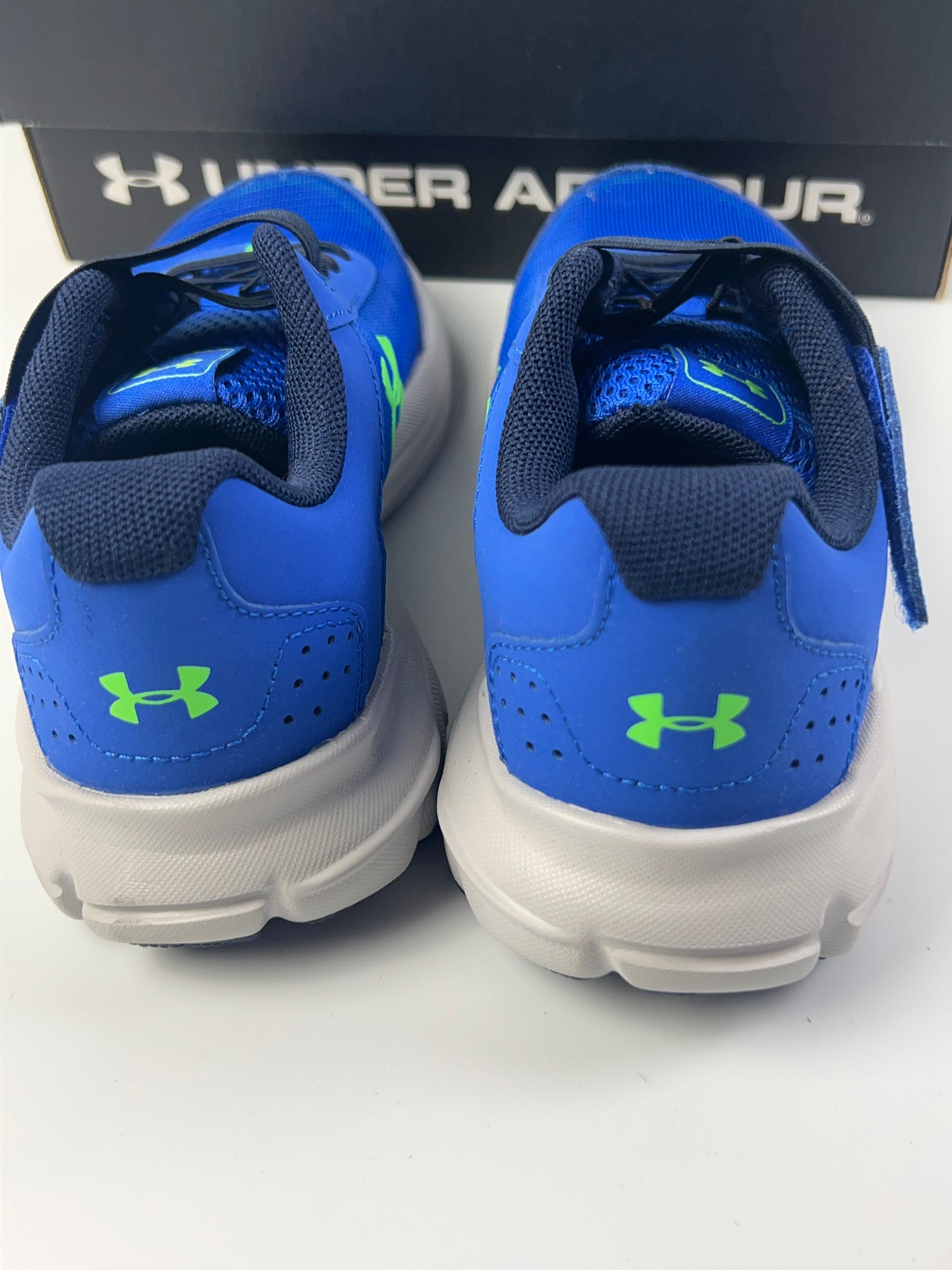 Under Armour Little Kids BPS Rave 2 AC Running Shoes 3000143-400  Sz 2Y