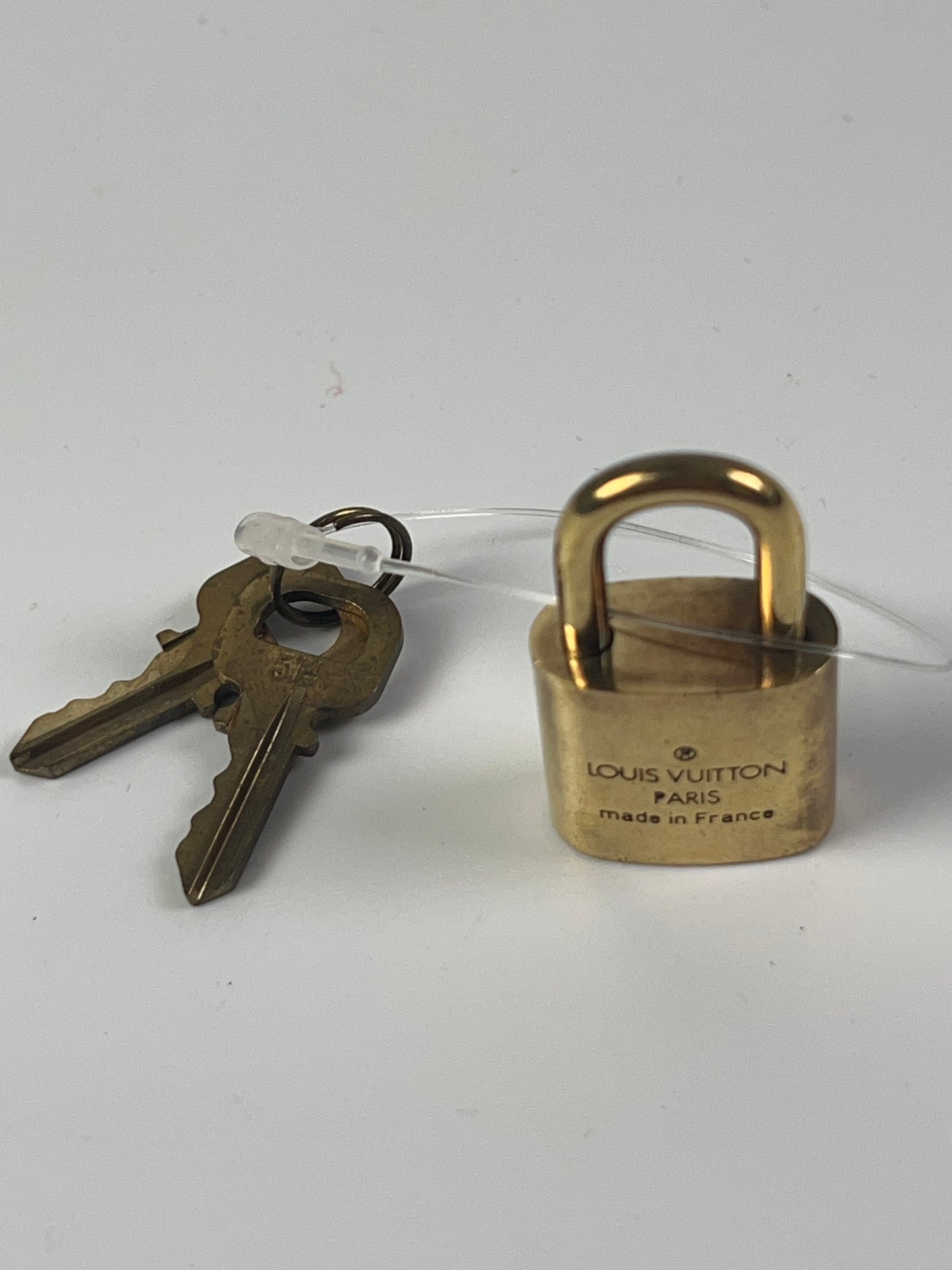 LOUIS VUITTON Lock & 2 Keys #314