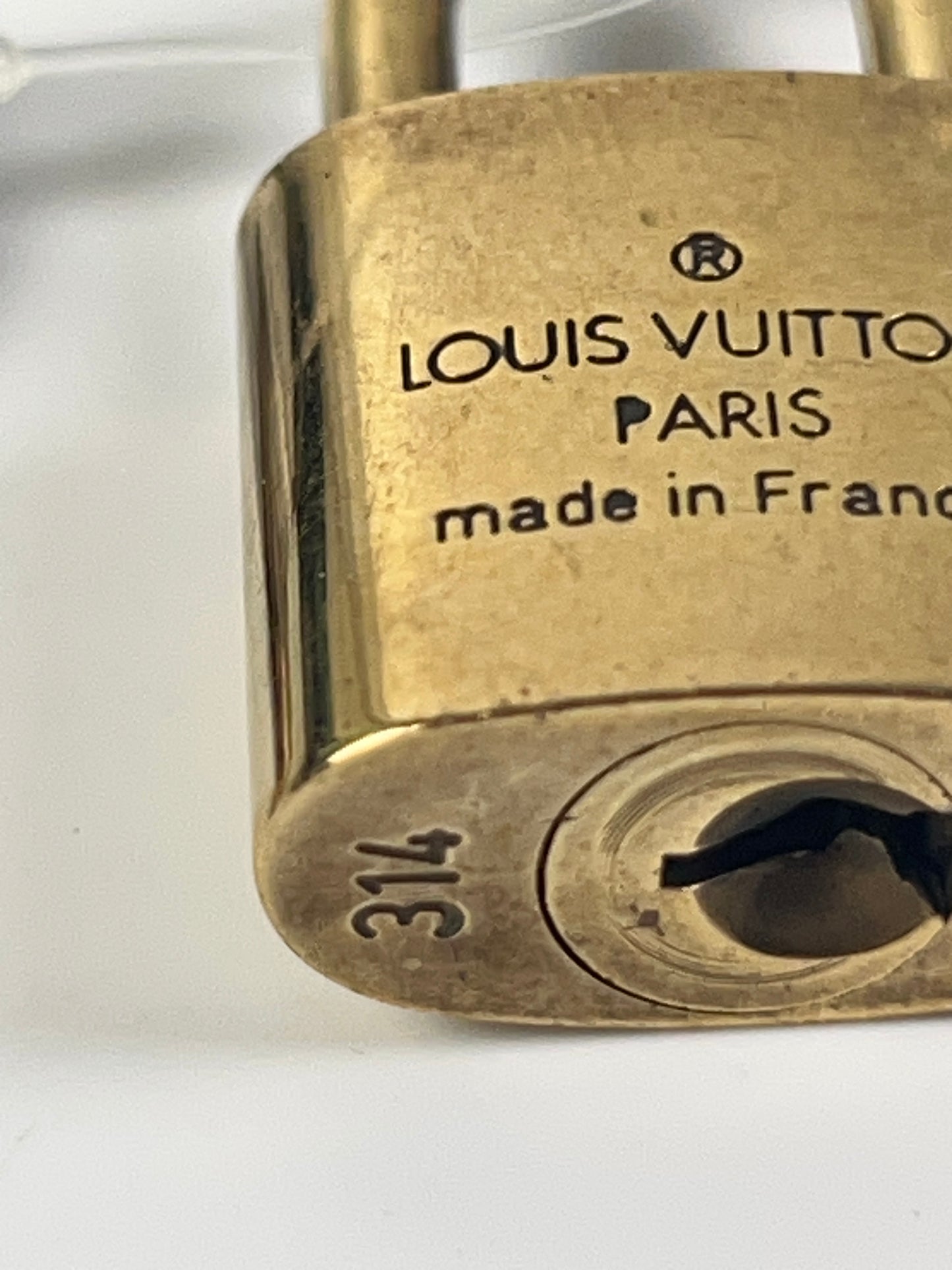 LOUIS VUITTON Lock & 2 Keys #314