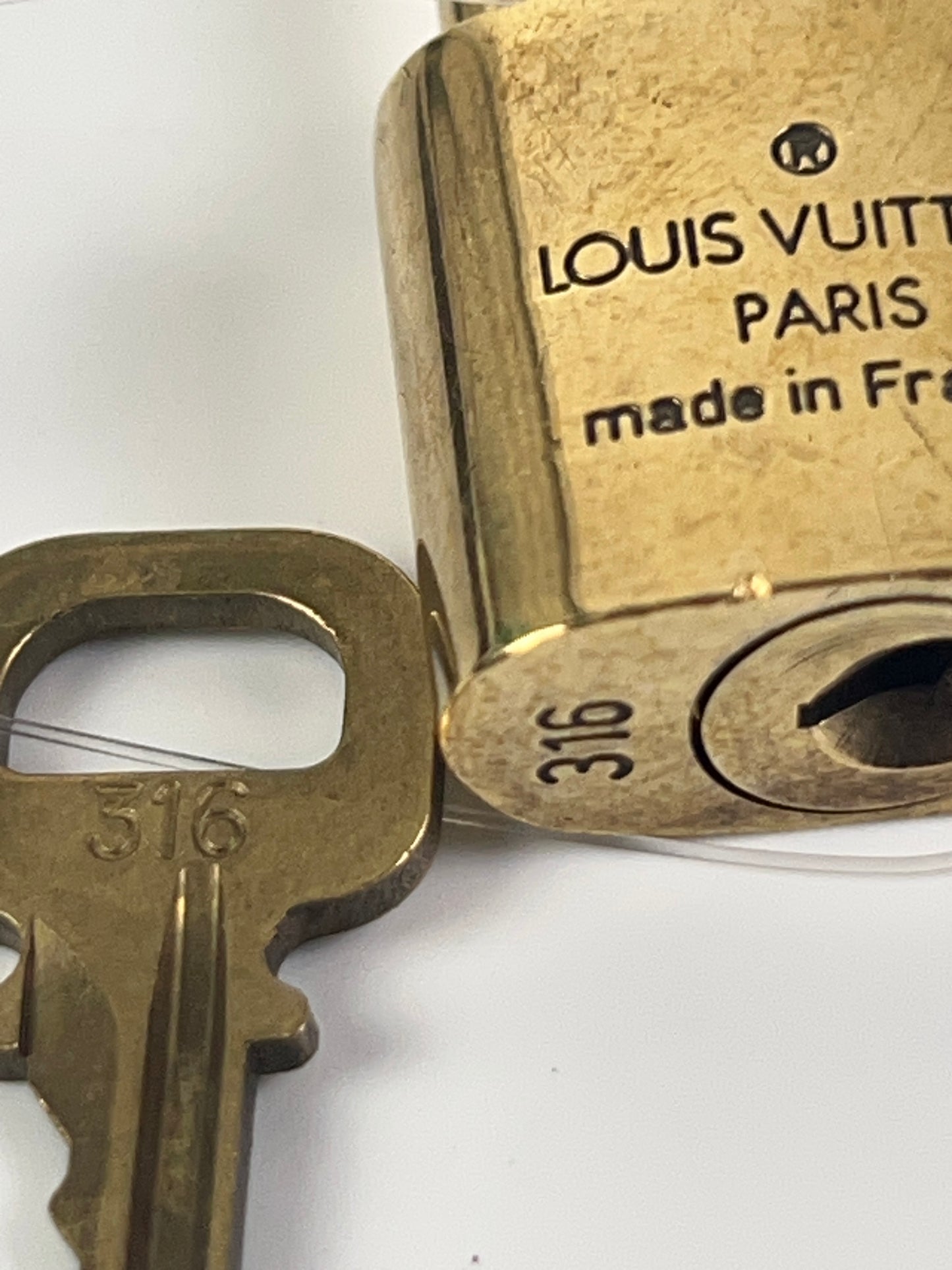 LOUIS VUITTON Lock & Key #316