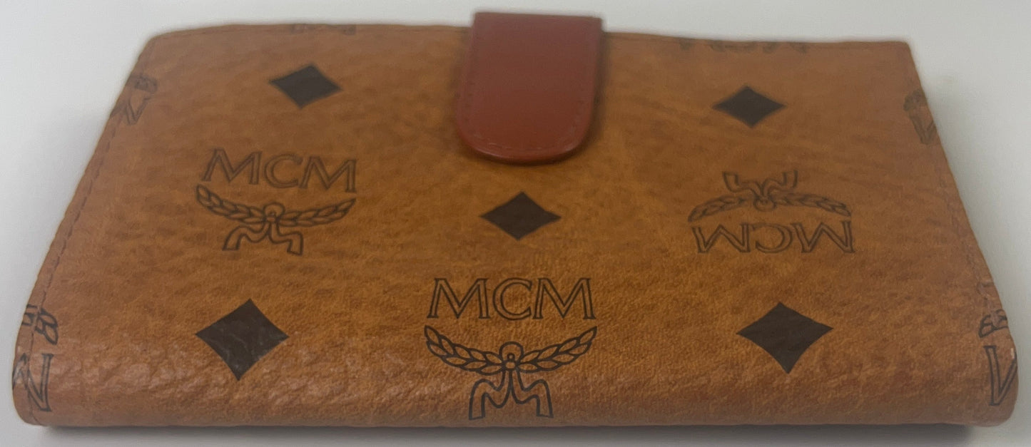 MCM Wallet Clasp Bifold Visetos Pattern