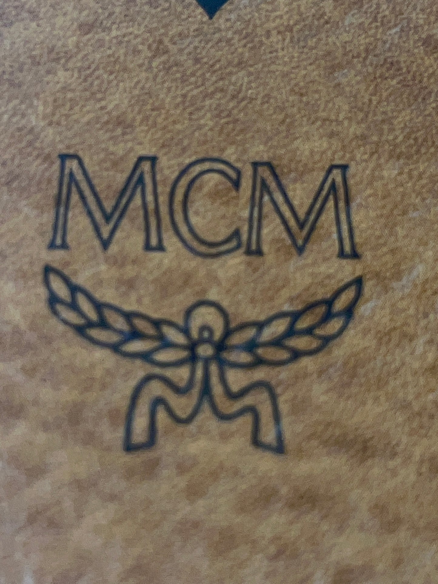 MCM Wallet Clasp Bifold Visetos Pattern