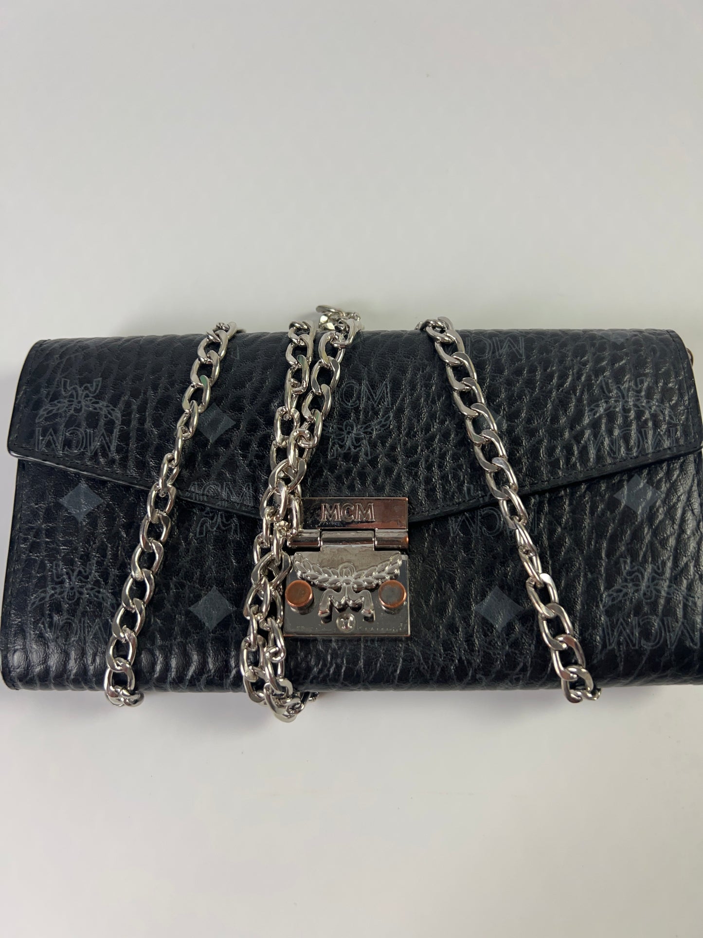 MCM Long Bifold Wallet Black/Silver w/chain-Shoulder strap Ladies