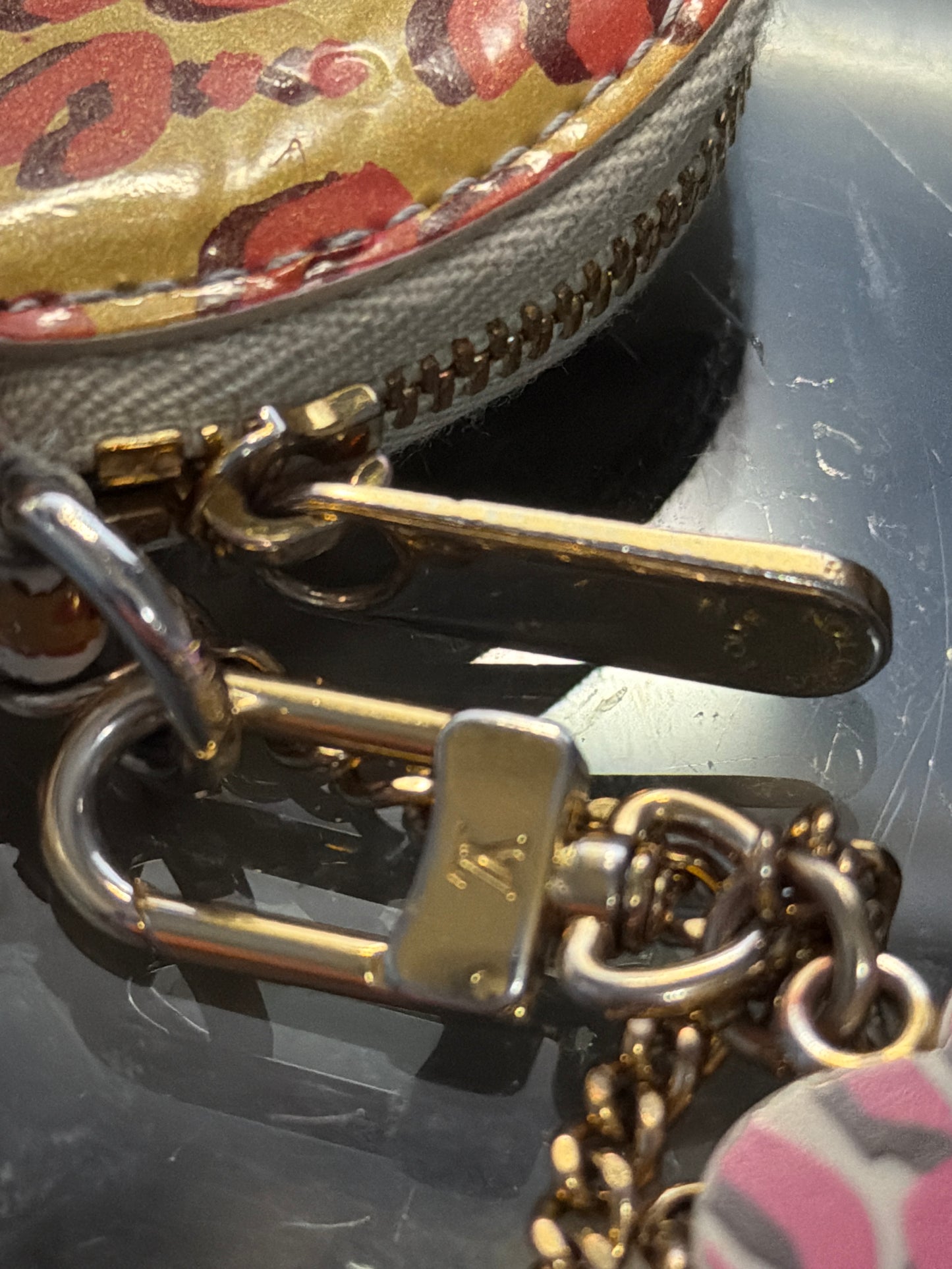 Louis Vuitton Vernis Porte Monnaie Leopard Print M91473 TS4120