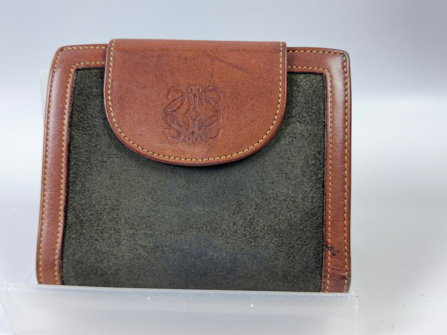 Loewe Brown Hard Suede Leather Bifold Anagram Logo 2-Sided Bifold Wallet
