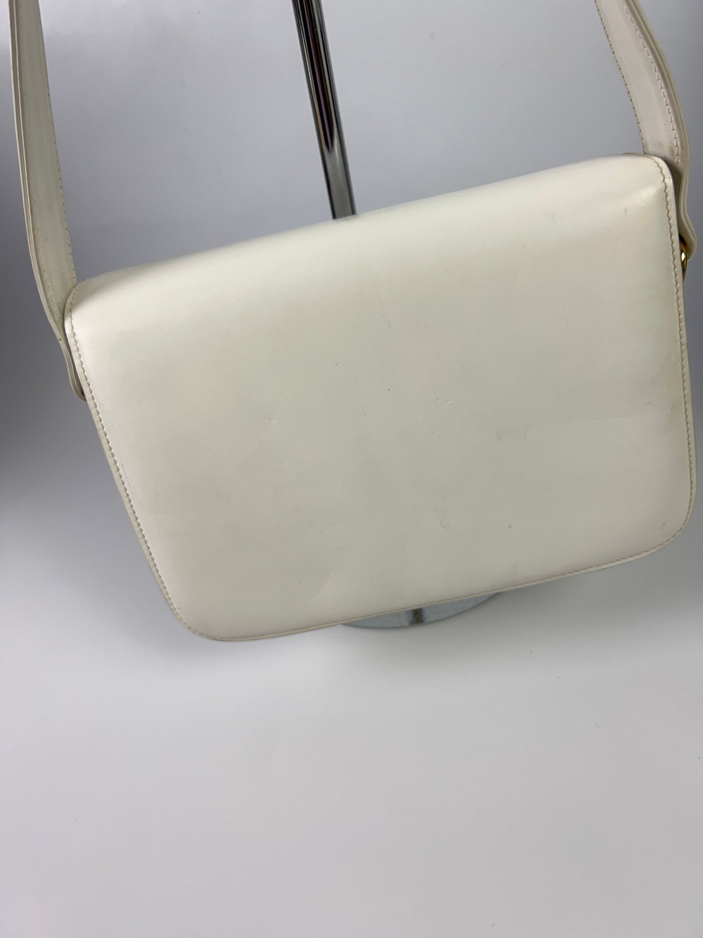 CELINE White Shoulder Bag w/Flip lock Vintage EUC