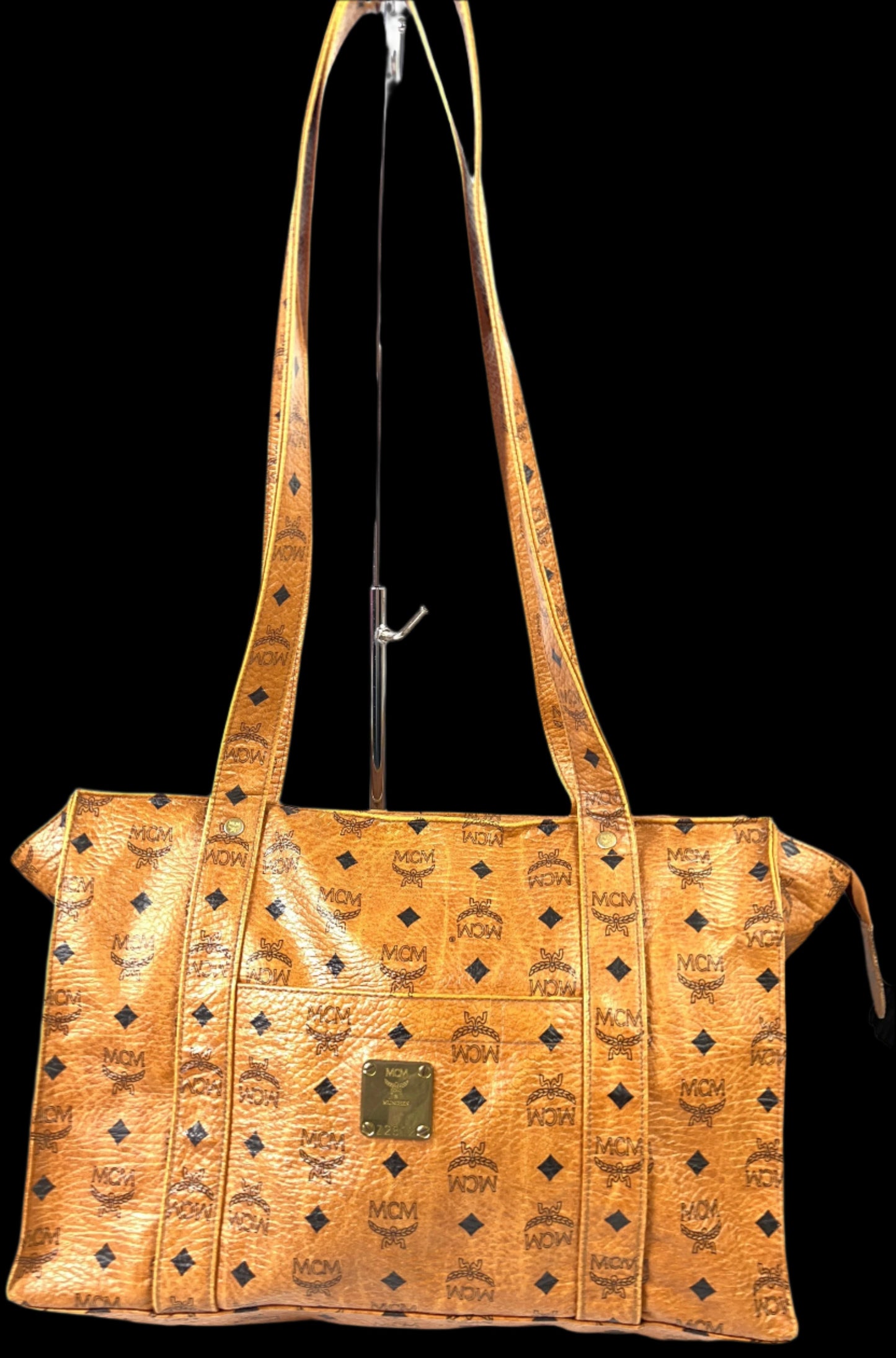 MCM Shoulder/Shopper Bag Visetos Pattern Monogram Leather Z2812