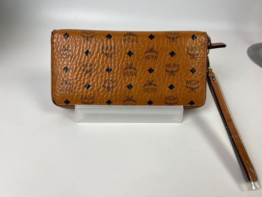 MCM Long Zippy Wallet/Wristlet Conjac Visetos Pattern