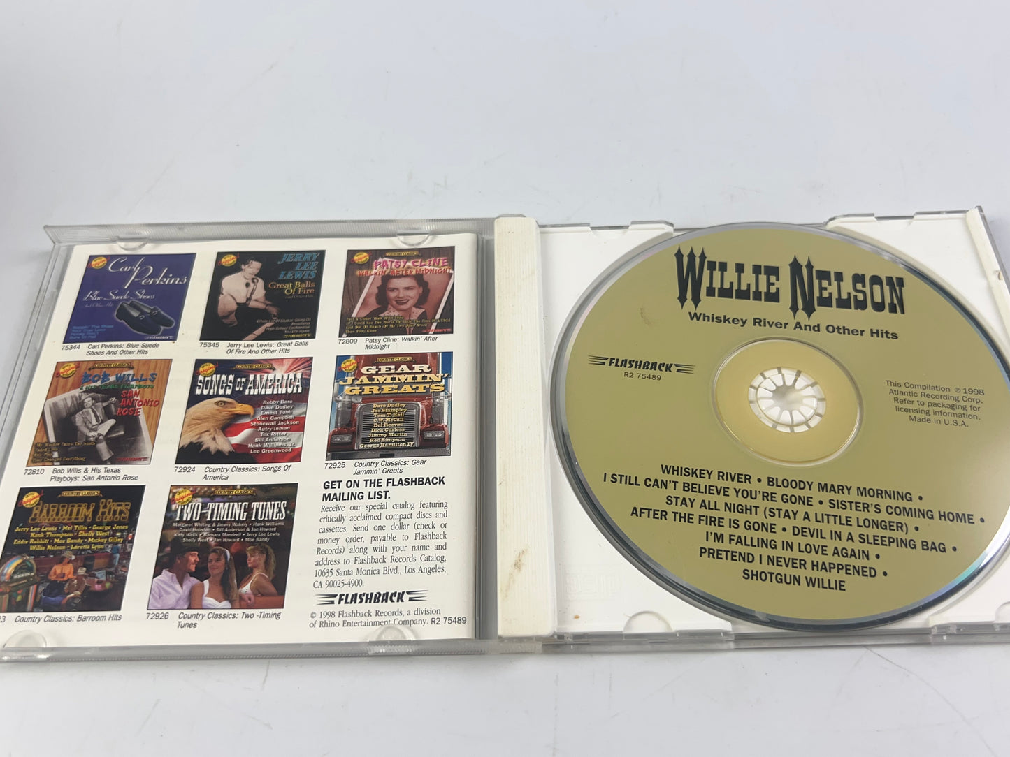 Whiskey River & Other Hits - Music CD - NELSON,WILLIE - 2003-10-10
