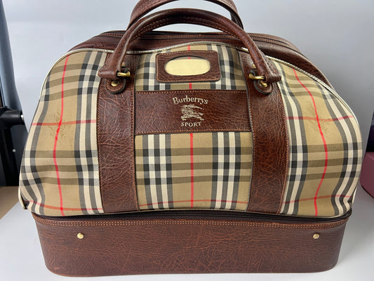 Burberry Golf Duffle/Suitcase/ Nova Check Pattern Weekend Bag