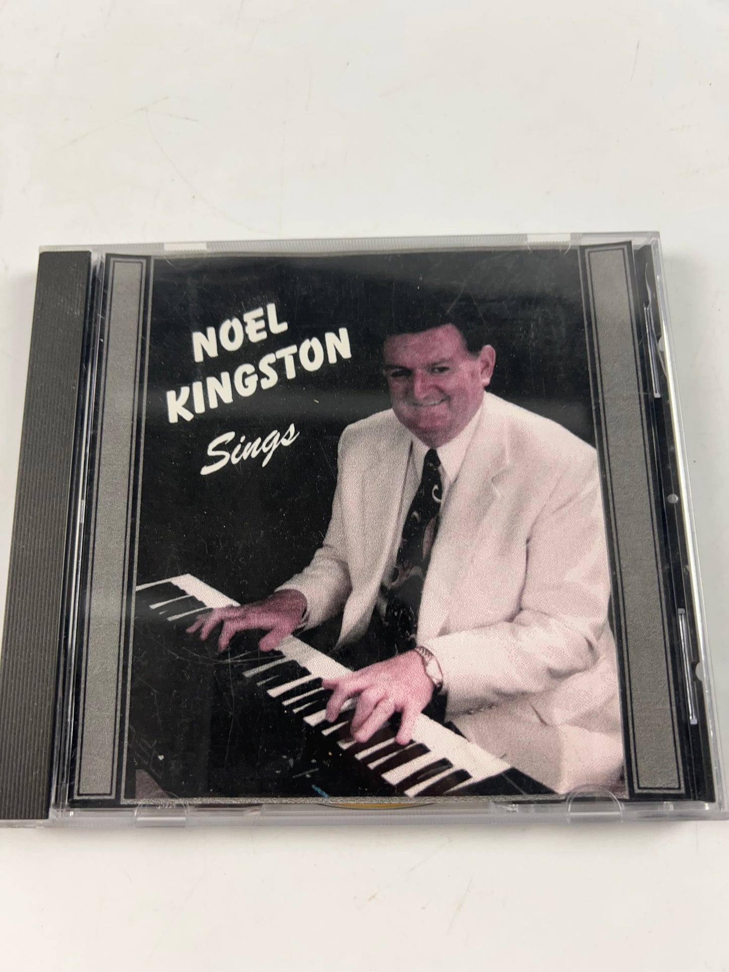 Noel Kinston Sings CD