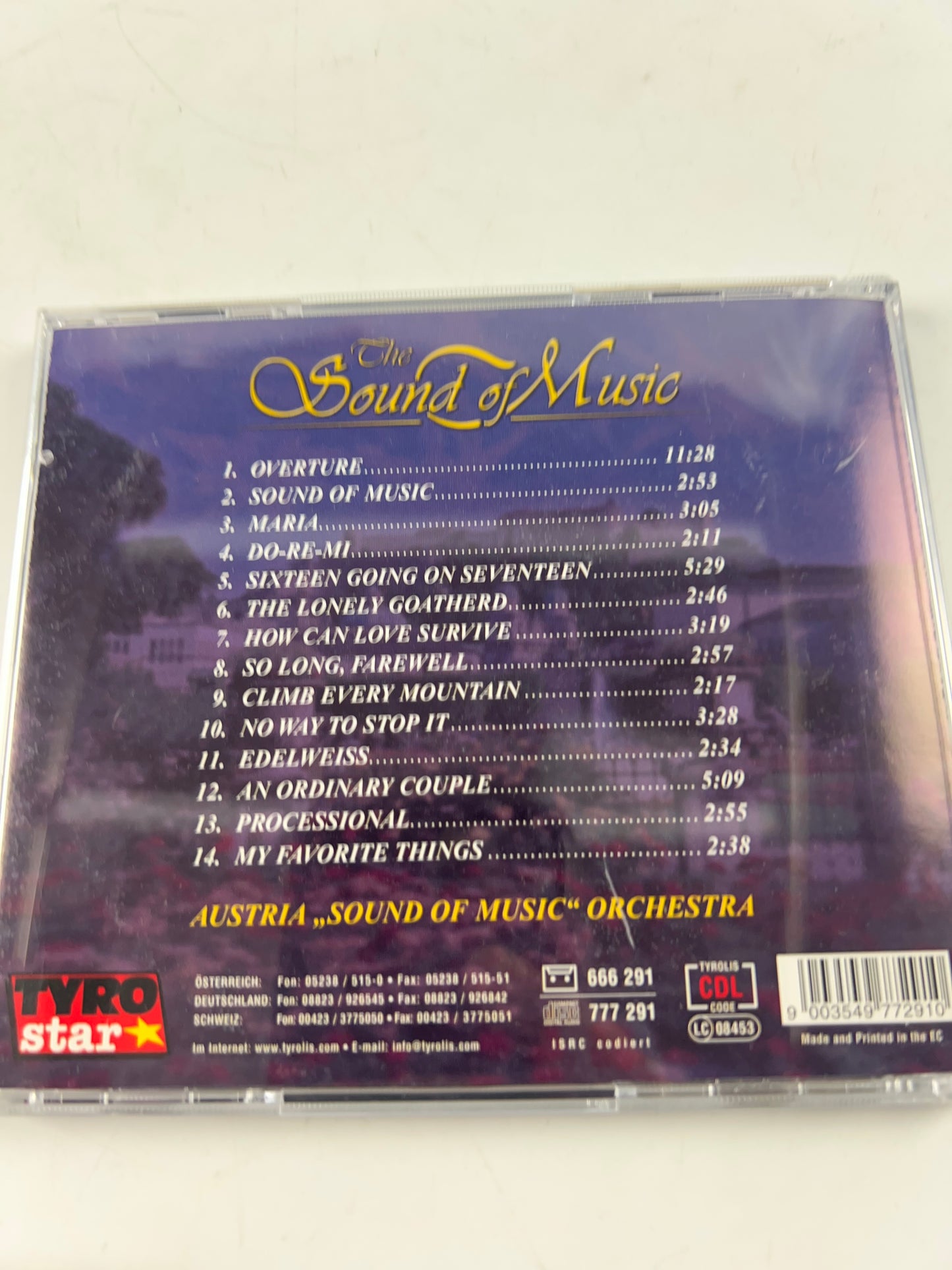 THE SOUND OF MUSIC CD - BASED ON THE STORY OF THE TRAPP FAMILY!