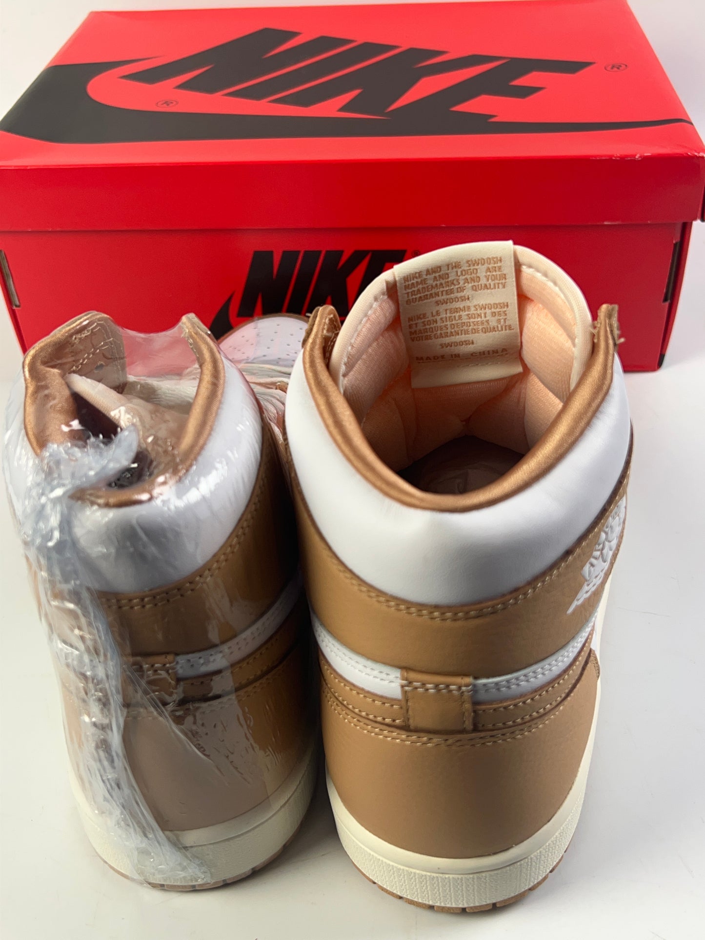 Nike Air Jordan 1 Retro Hi OG Shoes "Praline" White FN6622-201 Womens Size 10