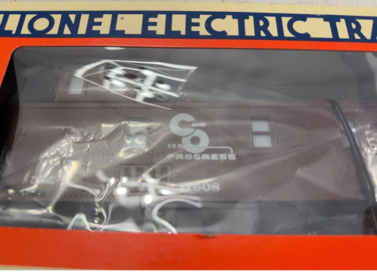 Lionel electric train set packaging with clear window