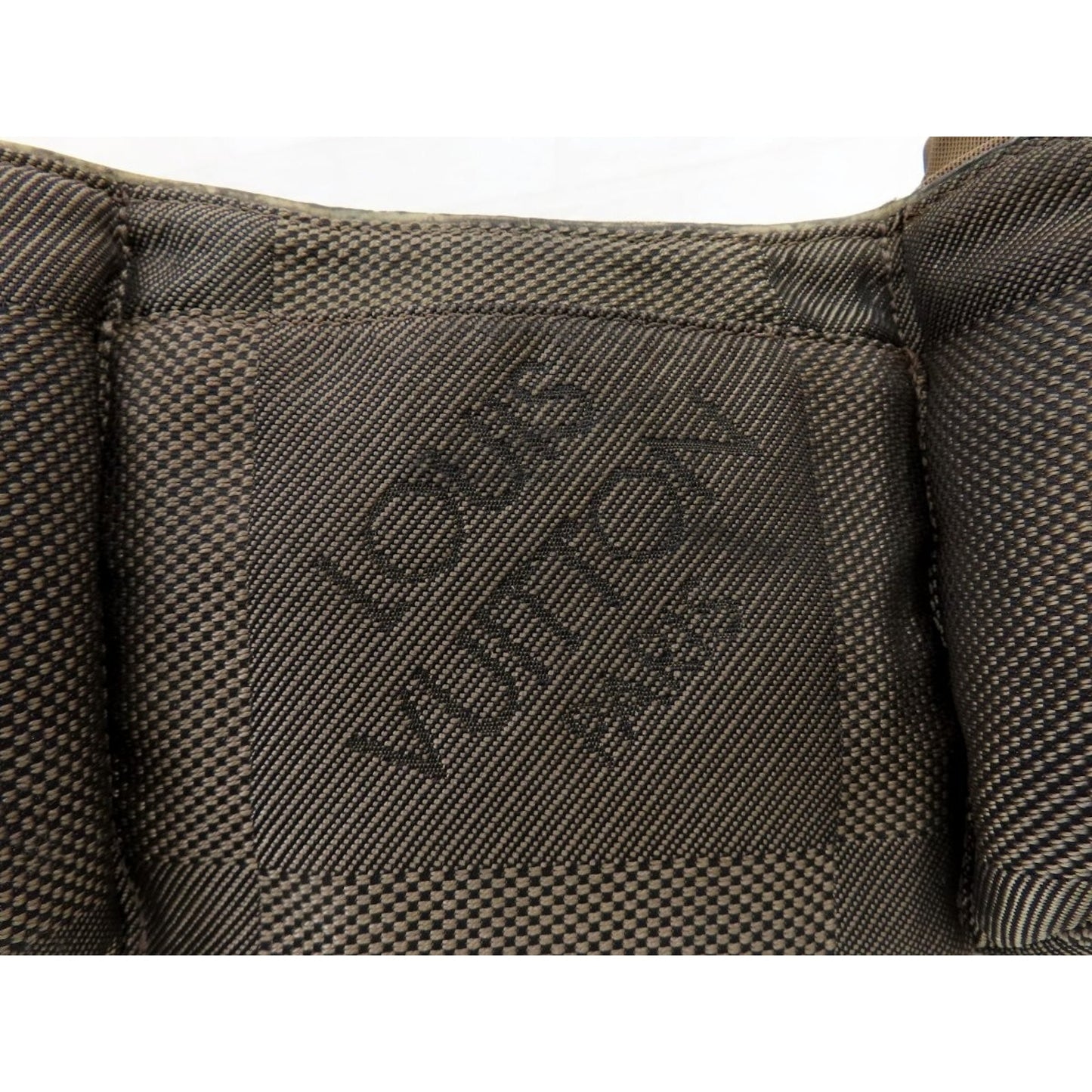 LOUIS VUITTON M93211 Damier Geant Ceinture Jogging Belt bag with 2 bottles