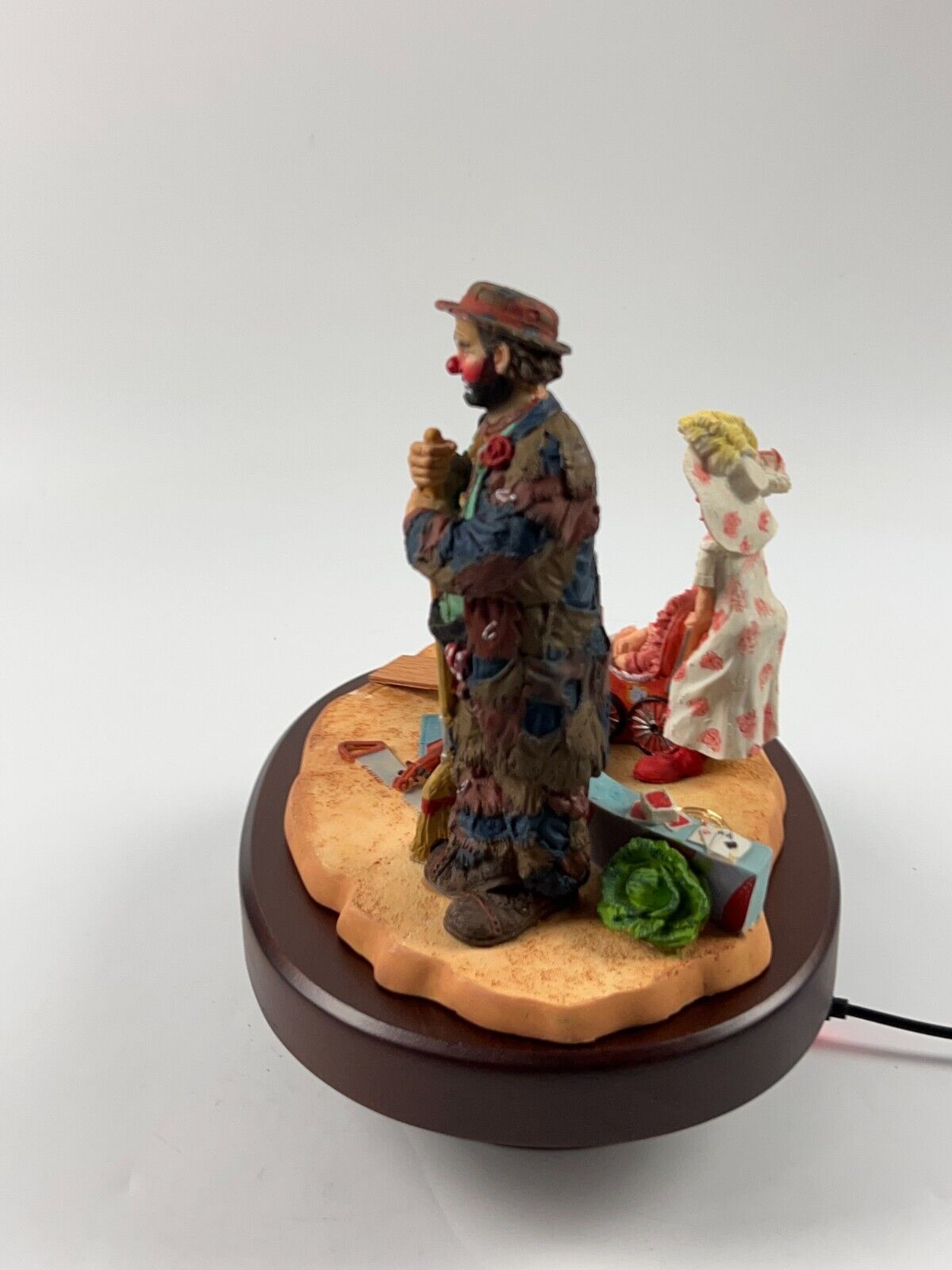 Emmett Kelly Figurine, "In The Spotlight" Stanton Arts - #15302 Limited Edition