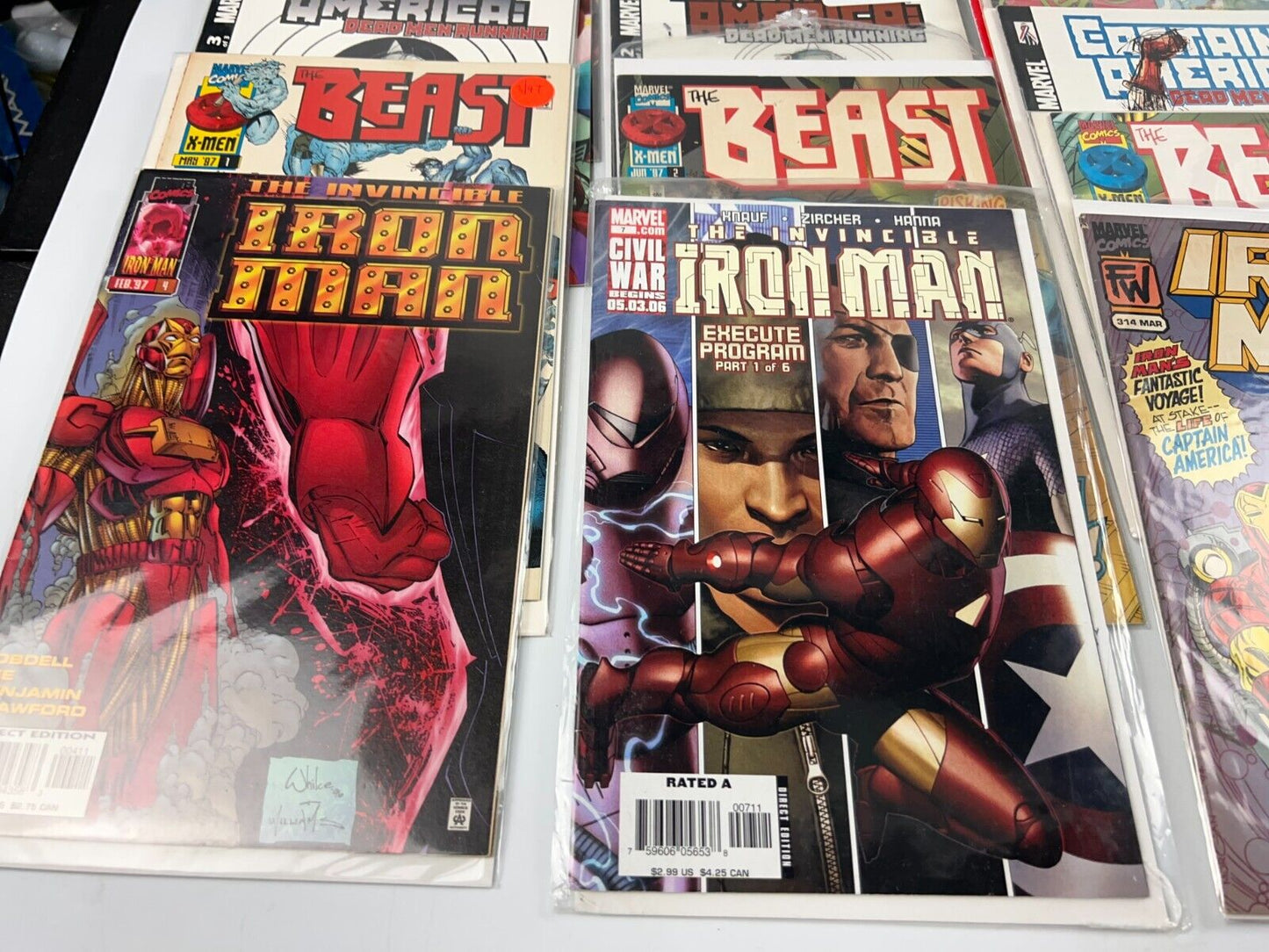 21 Comic Books mixed lot Marvel & DC