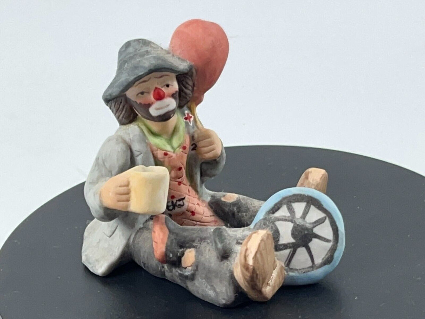 Emmett Kelly Jr clown Unicycle mug red balloon EKJ collection figurine