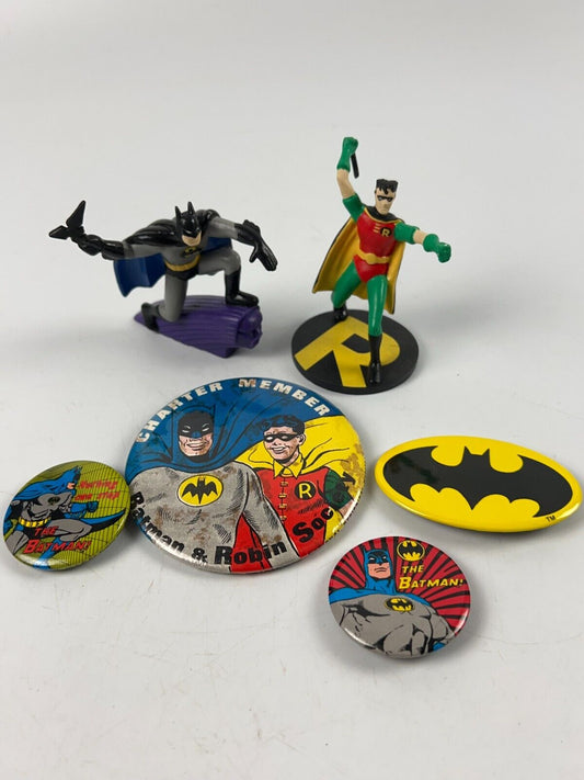 Vintage 1992 BATMAN & Robin Action Figure DC Comics Applause + 4 Buttons