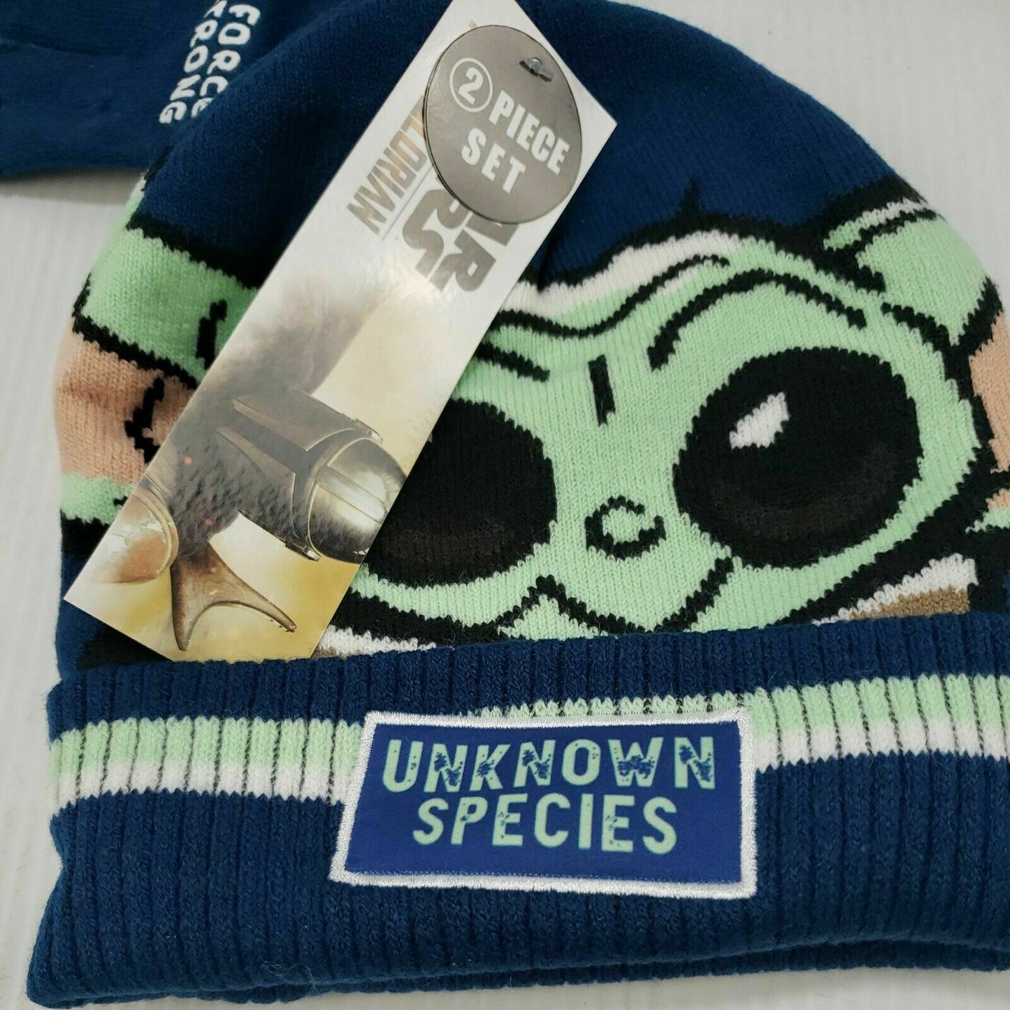 Star Wars Disney The Child Unknow Species Beanie and Gloves 2 piece set.