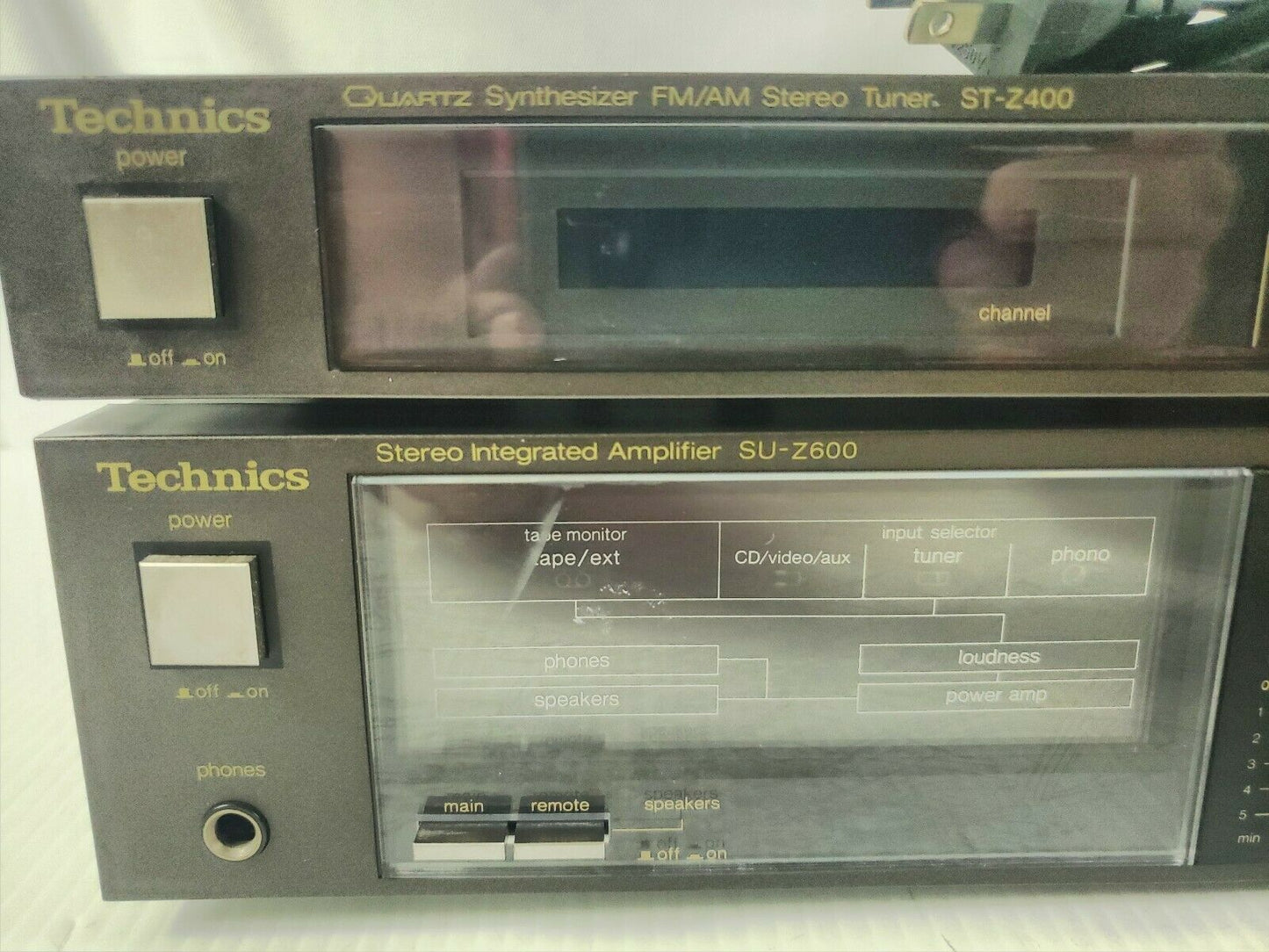 Technics SU-600 Amp Amplifier &  ST-Z400 Quartz Synthesizer FM/AM Stereo Tuner
