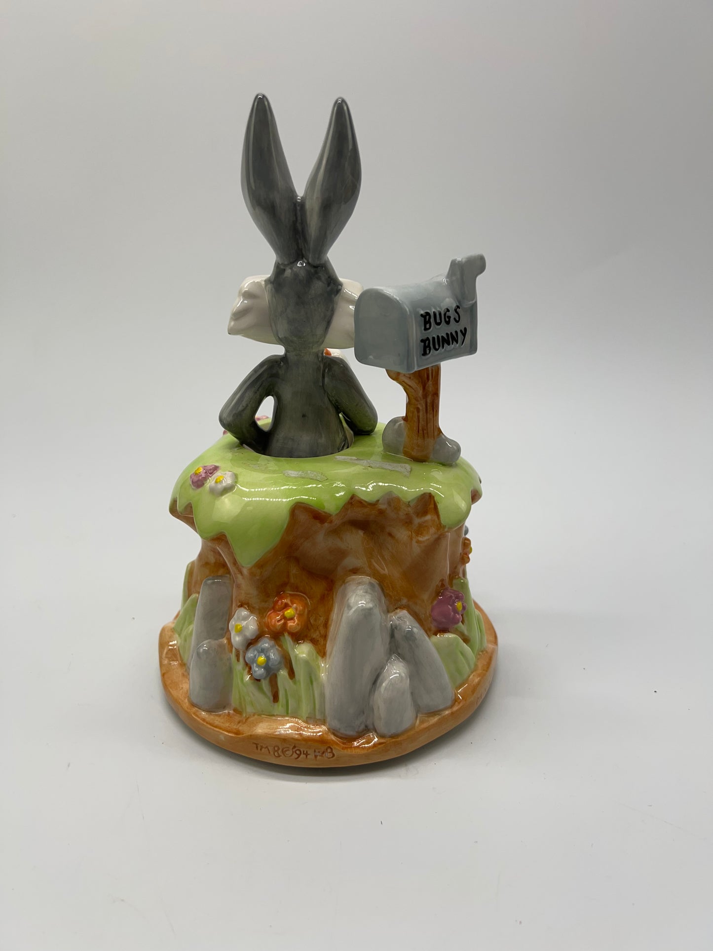 Boîte à musique en porcelaine Looney Tunes Bugs Bunny joue Brahms Lullaby Go To Sleep