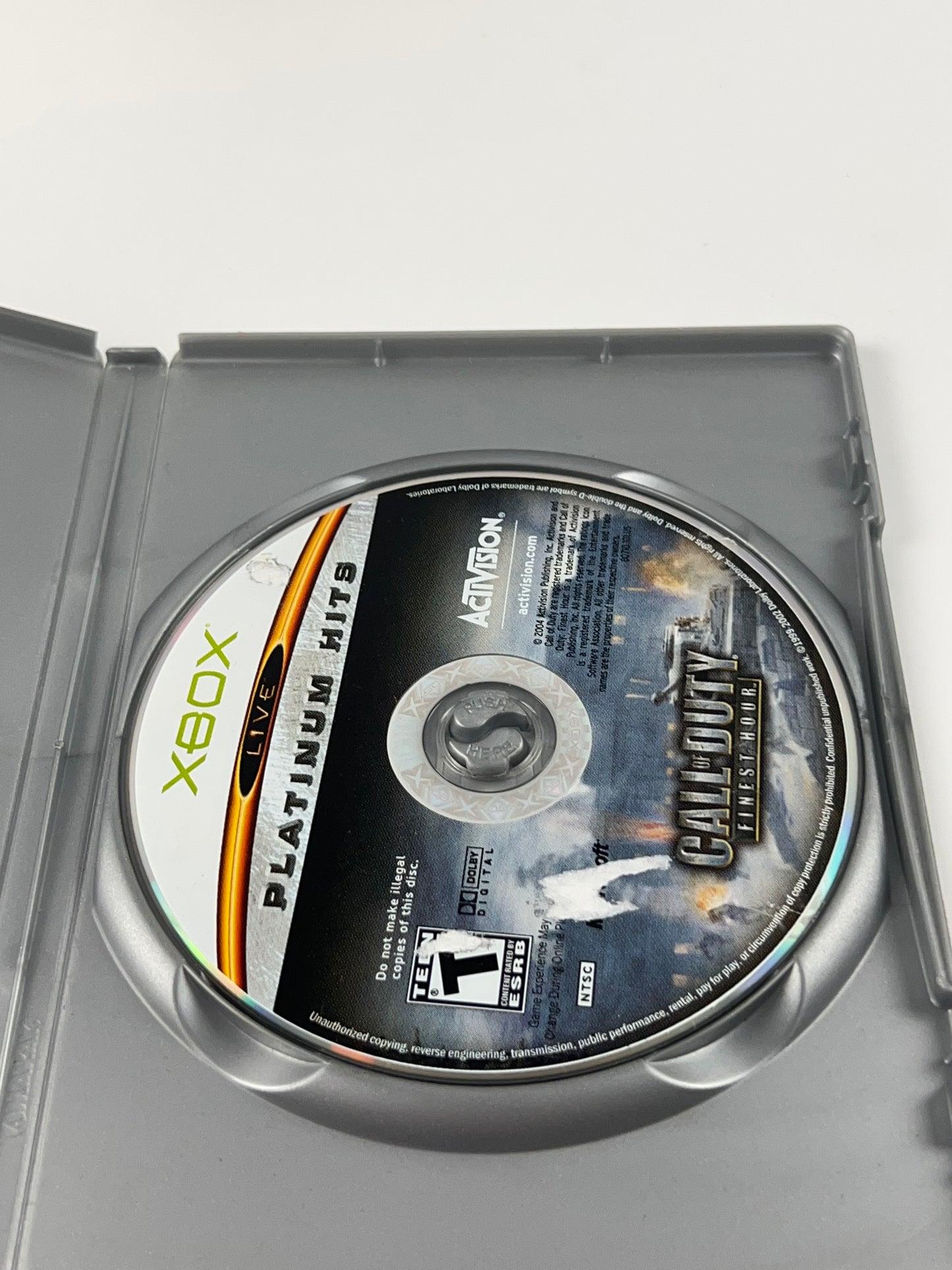 Call of Duty Finest Hour (Xbox, 2004)  Disc & Case Only